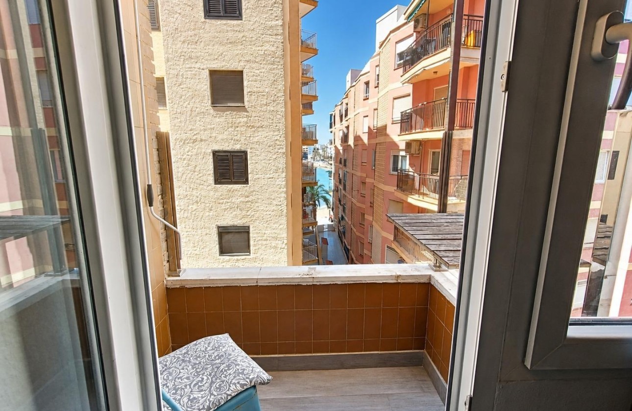 Resale - Wohnung / Apartment -
Torrevieja - Playa del Cura