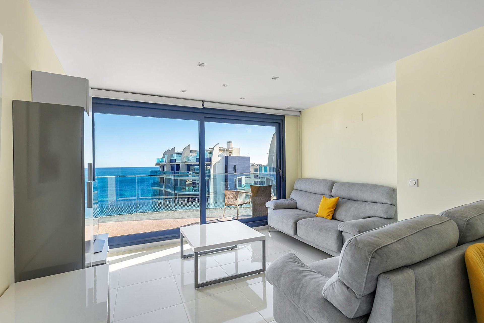 Resale - Wohnung / Apartment -
Torrevieja - Punta Prima