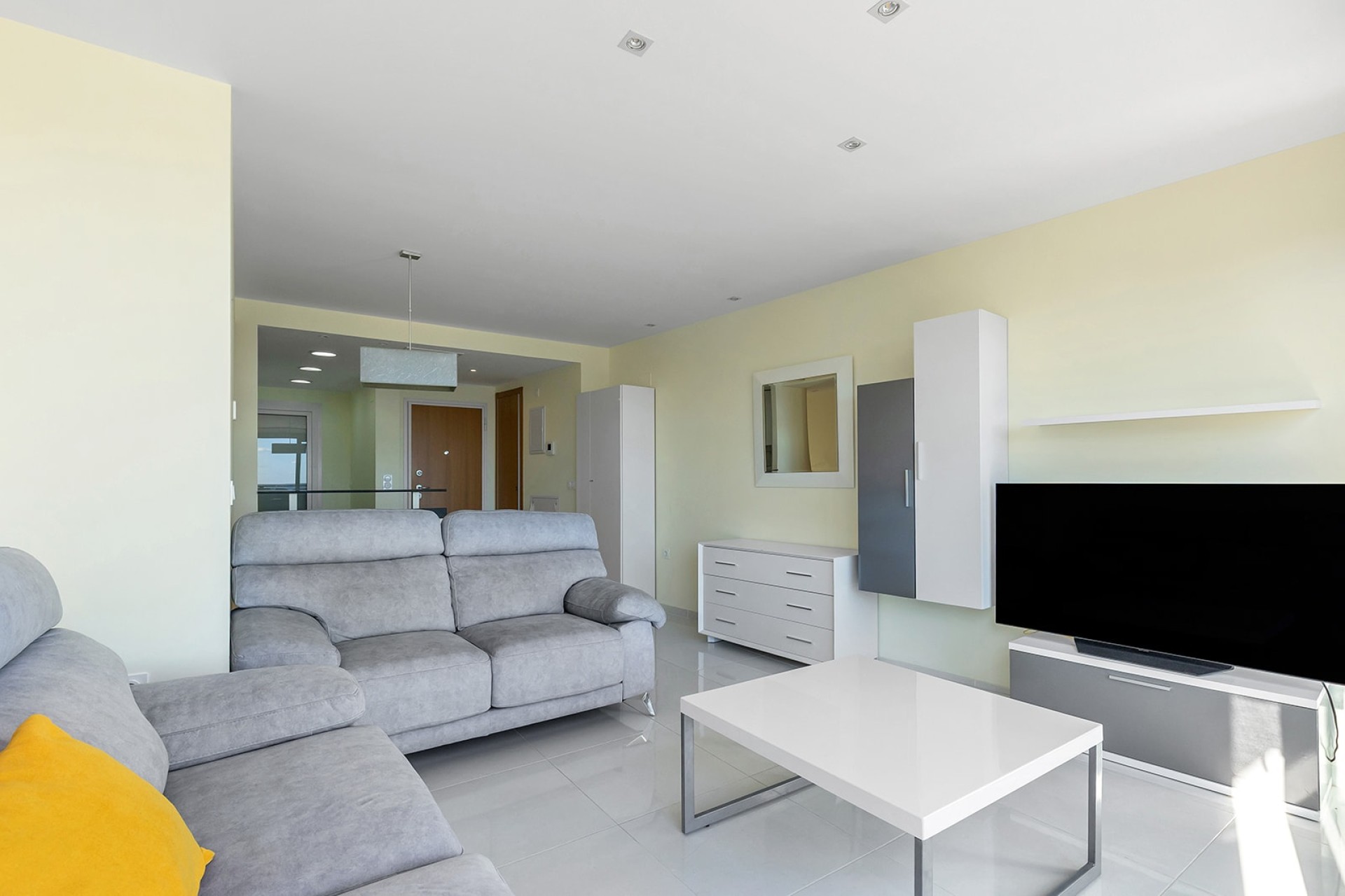 Resale - Wohnung / Apartment -
Torrevieja - Punta Prima