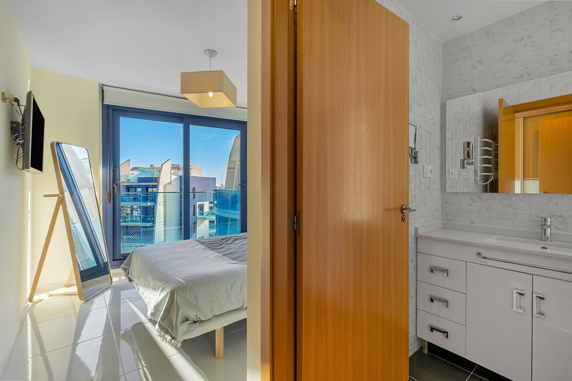 Resale - Wohnung / Apartment -
Torrevieja - Punta Prima