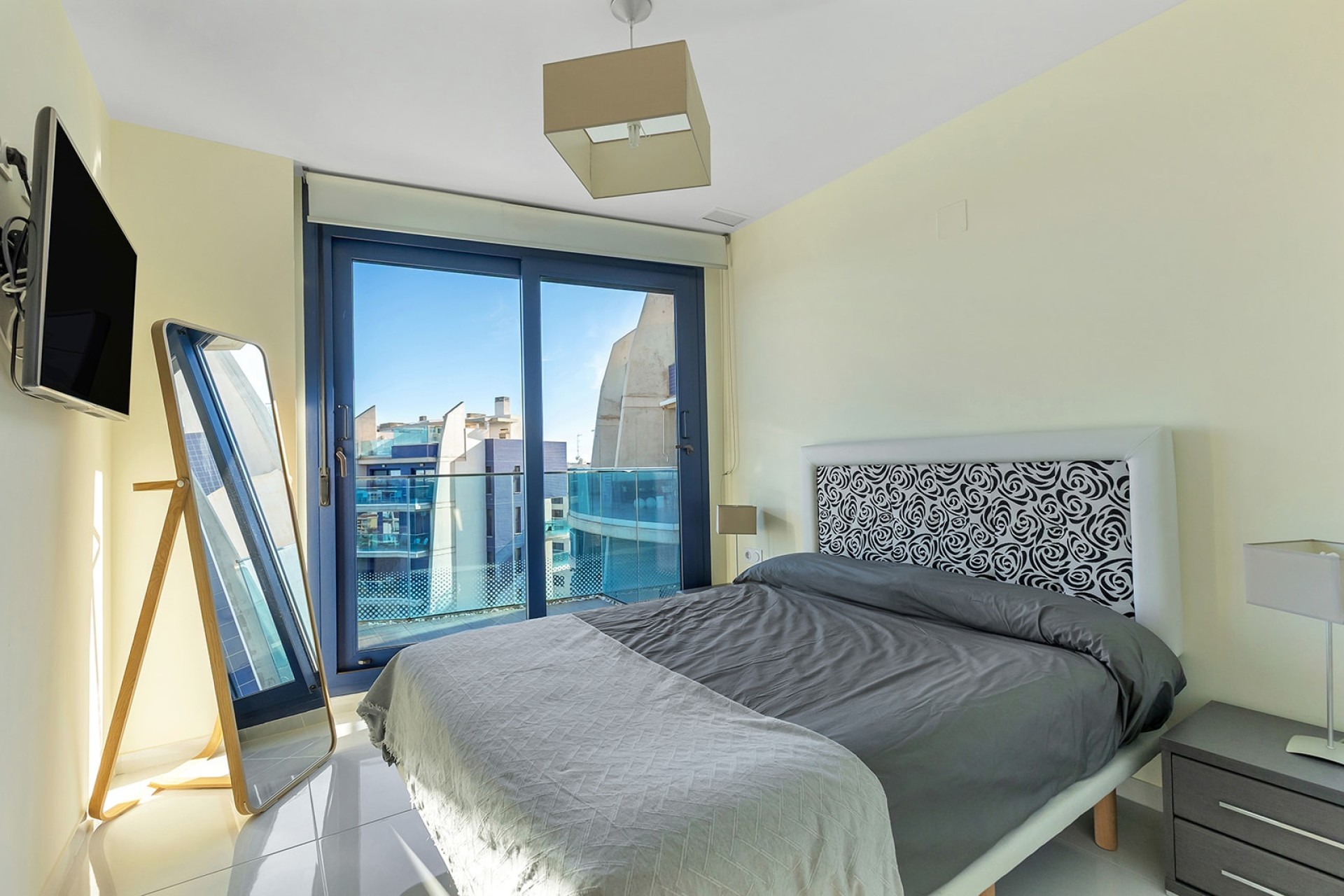 Resale - Wohnung / Apartment -
Torrevieja - Punta Prima