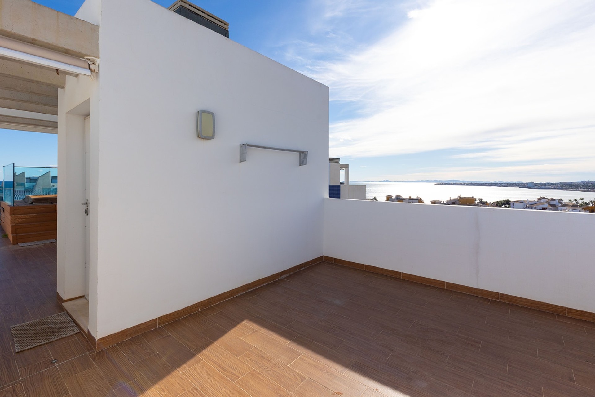 Resale - Wohnung / Apartment -
Torrevieja - Punta Prima