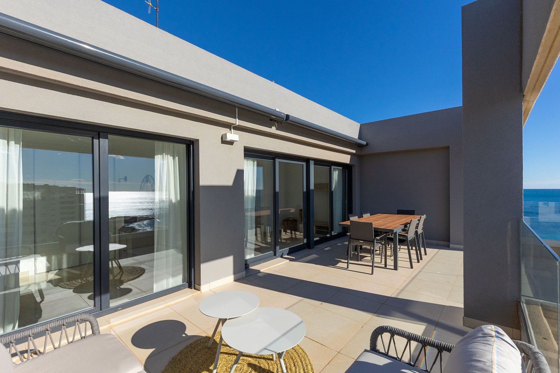 Resale - Wohnung / Apartment -
Torrevieja - Punta Prima