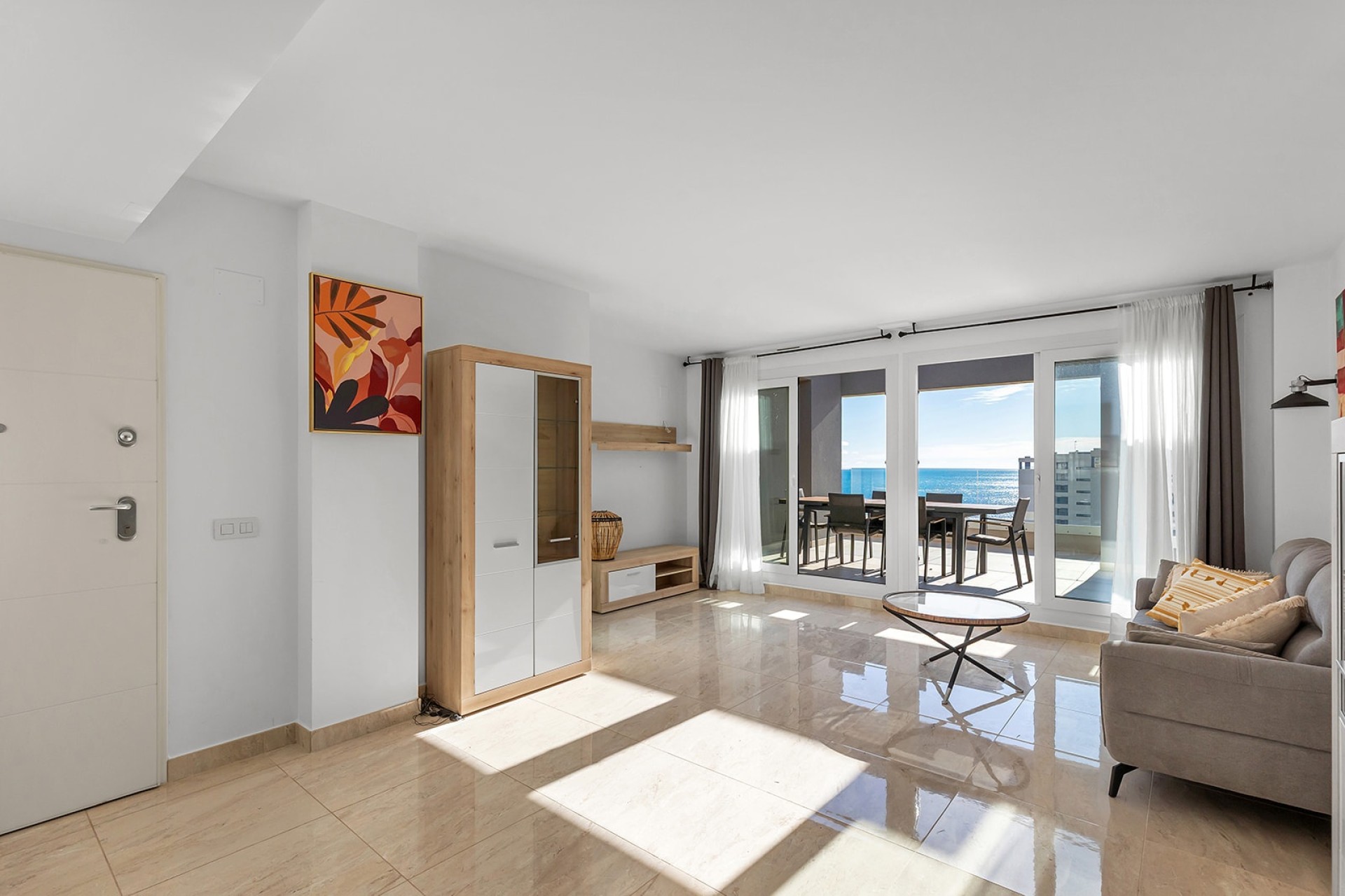 Resale - Wohnung / Apartment -
Torrevieja - Punta Prima