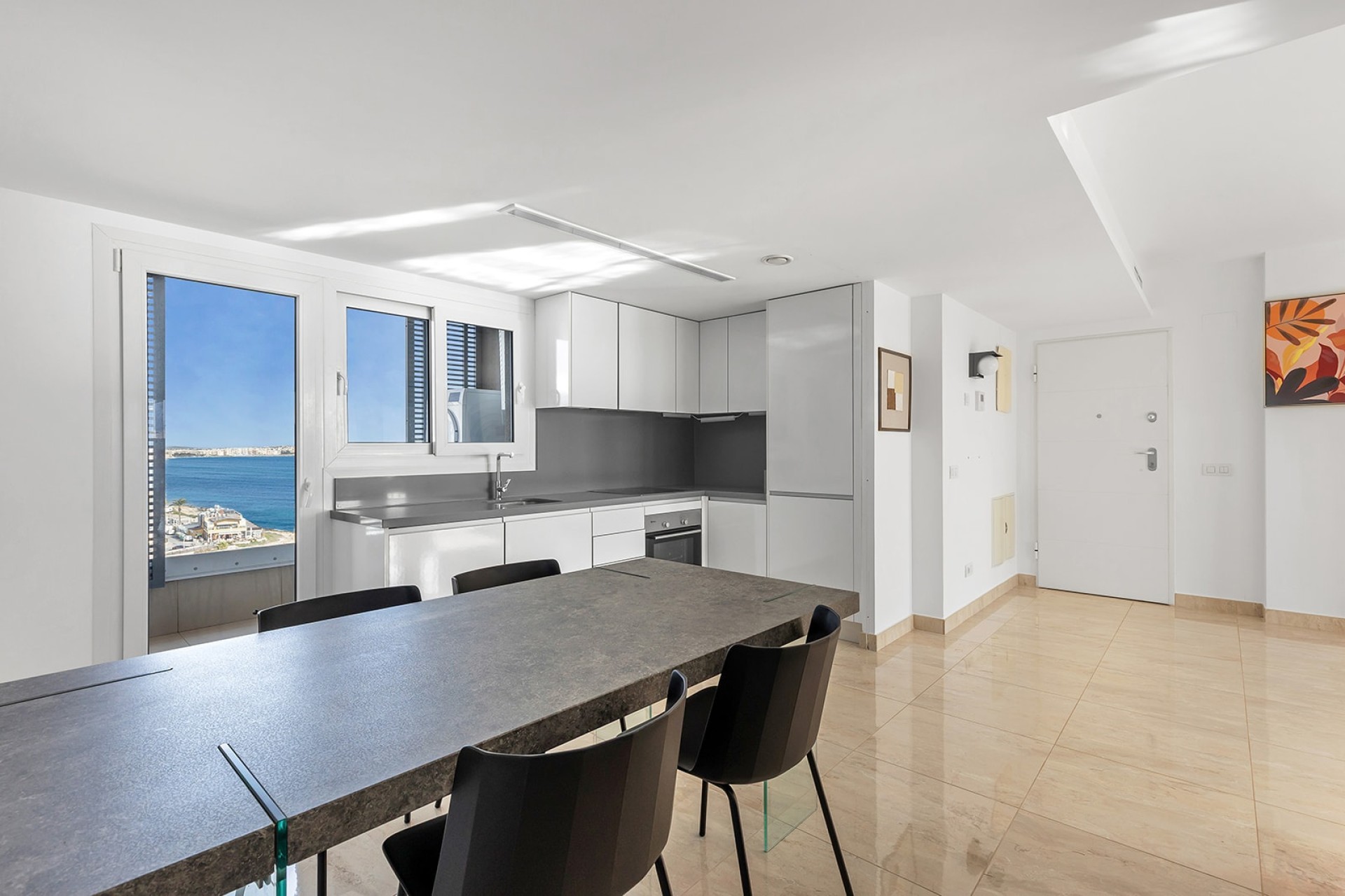Resale - Wohnung / Apartment -
Torrevieja - Punta Prima