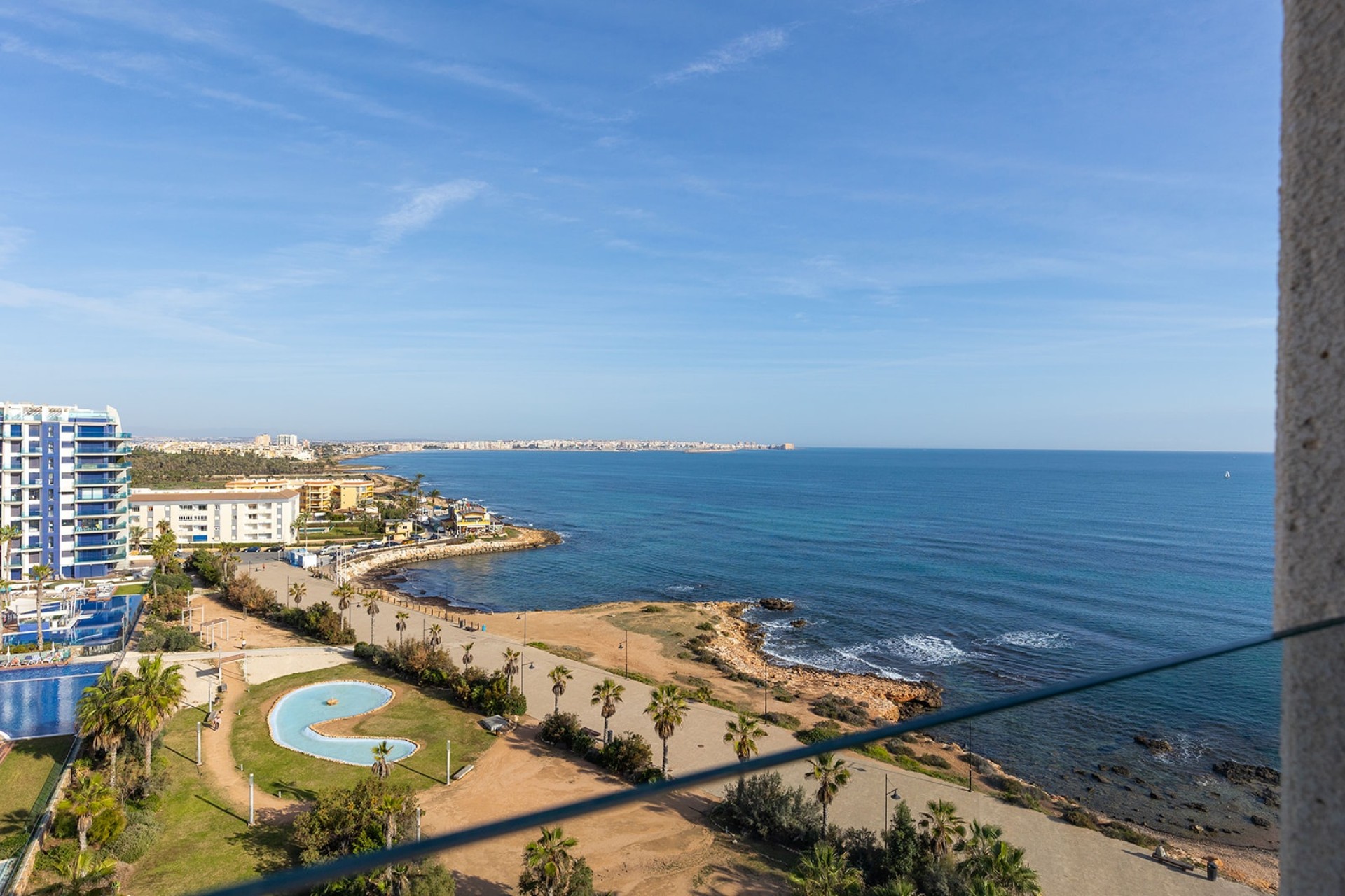 Resale - Wohnung / Apartment -
Torrevieja - Punta Prima
