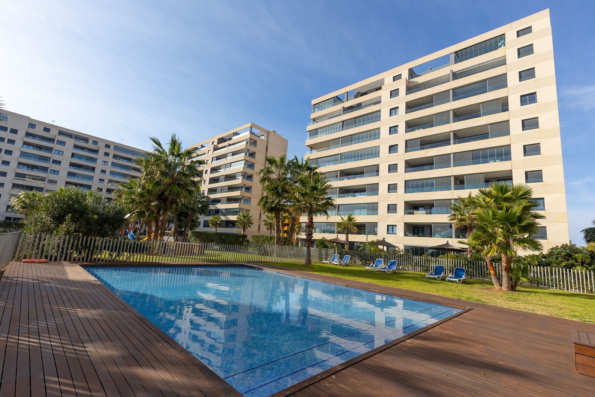 Resale - Wohnung / Apartment -
Torrevieja - Punta Prima