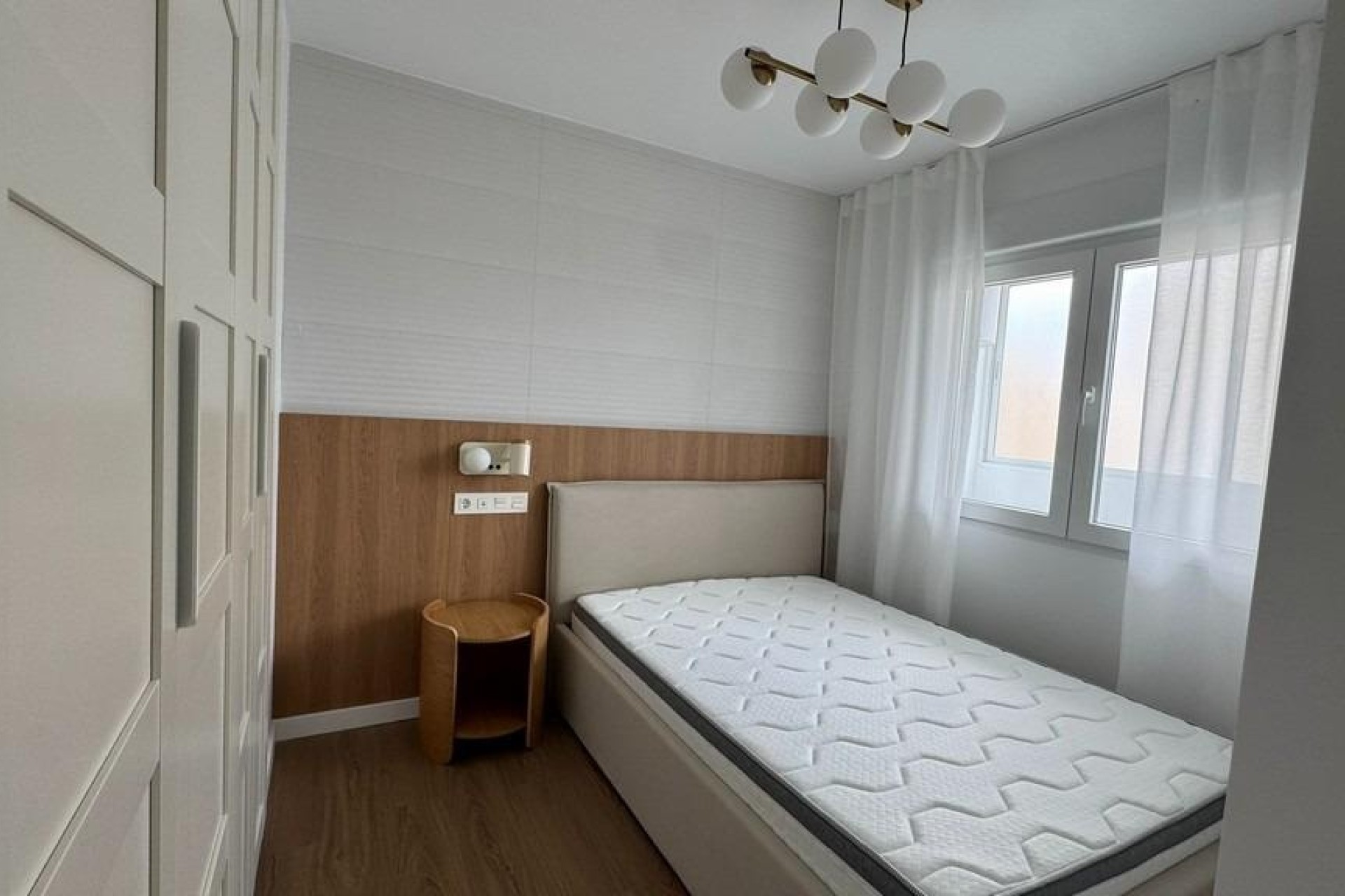 Resale - Wohnung / Apartment -
Torrevieja - Punta Prima