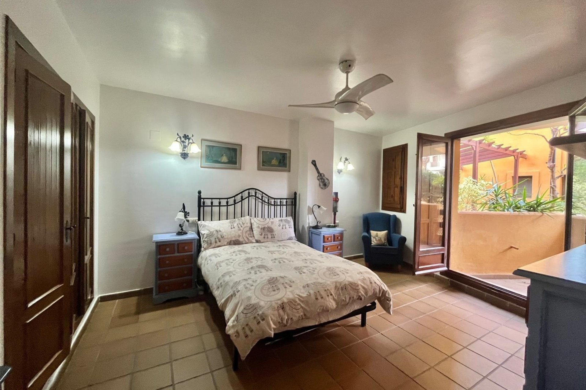Resale - Wohnung / Apartment -
Torrevieja - Punta Prima