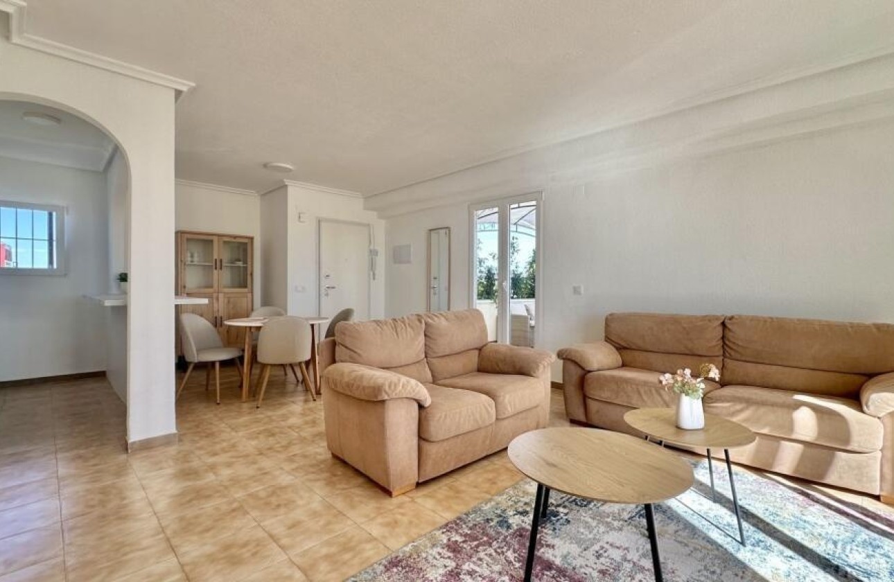 Resale - Wohnung / Apartment -
Torrevieja - Punta Prima