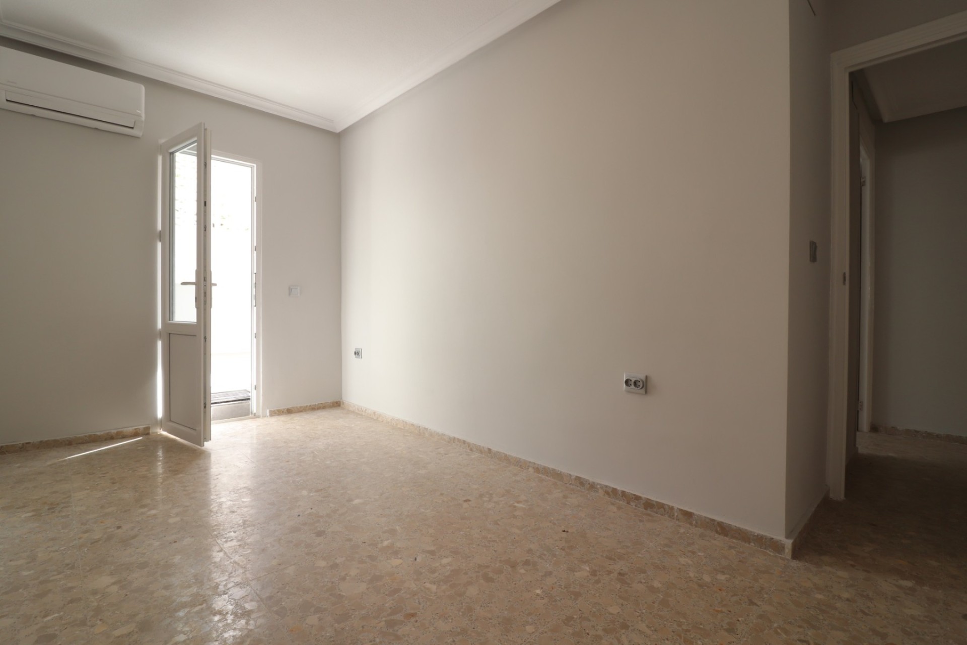 Resale - Wohnung / Apartment -
Torrevieja - Torre La Mata