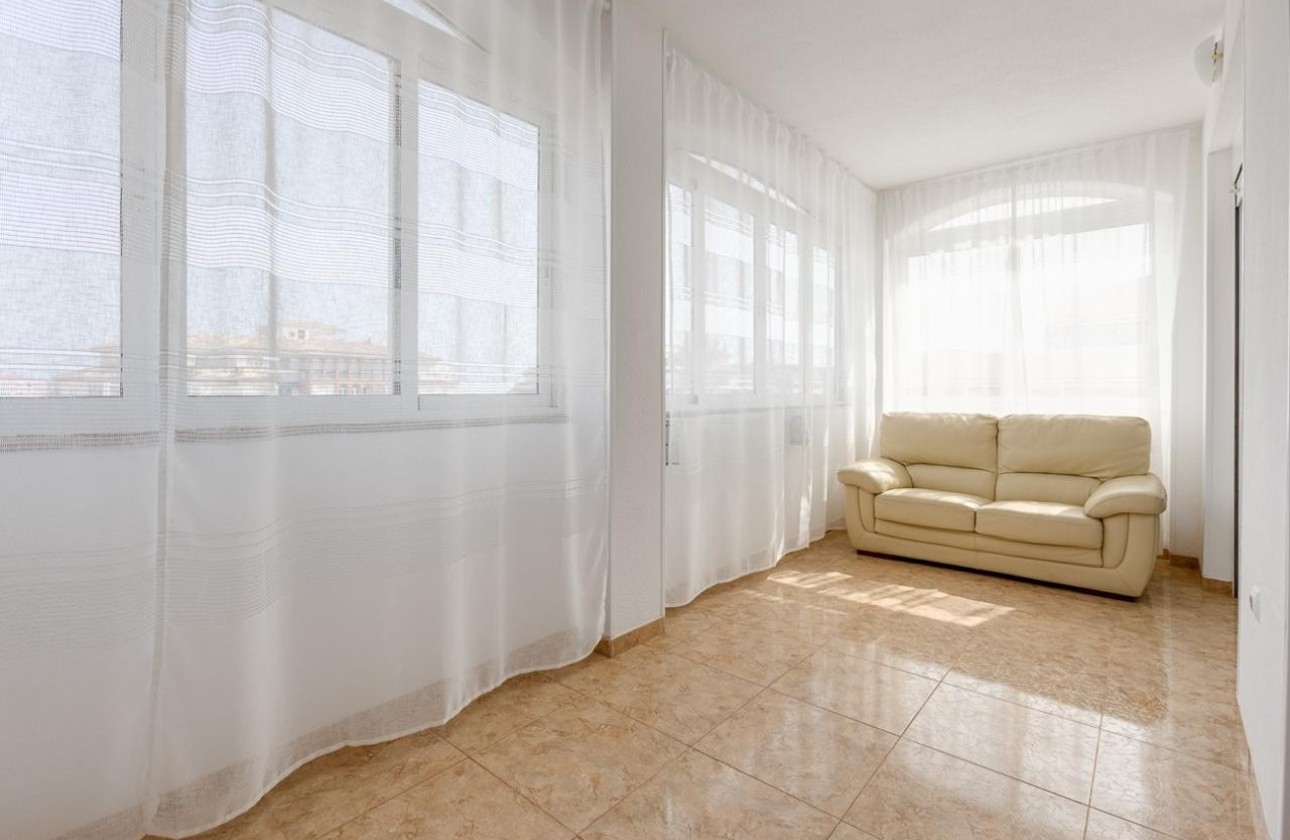 Resale - Wohnung / Apartment -
Torrevieja - Torreblanca