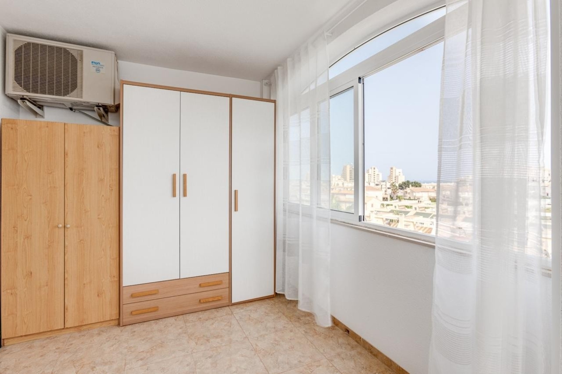 Resale - Wohnung / Apartment -
Torrevieja - Torreblanca