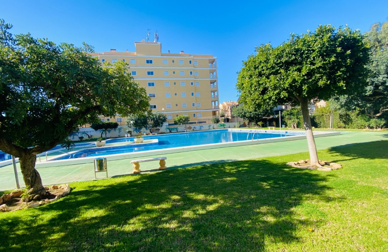 Resale - Wohnung / Apartment -
Torrevieja - Torreblanca