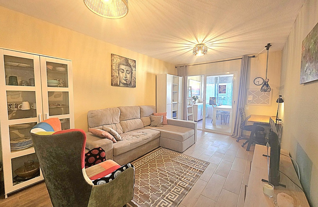 Resale - Wohnung / Apartment -
Torrevieja - Torreblanca