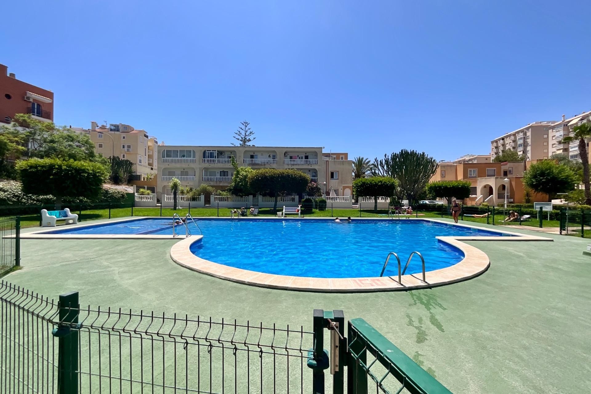 Resale - Wohnung / Apartment -
Torrevieja - Torreblanca