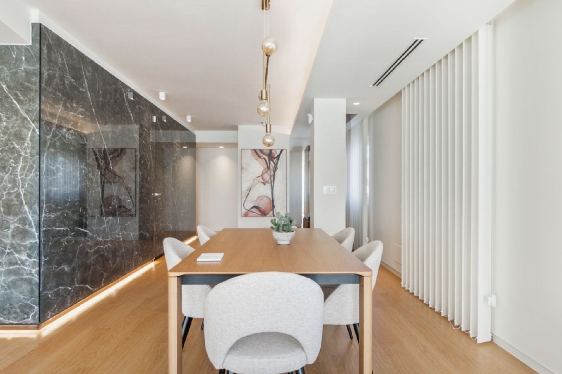 Resale - Wohnung / Apartment -
Torrevieja