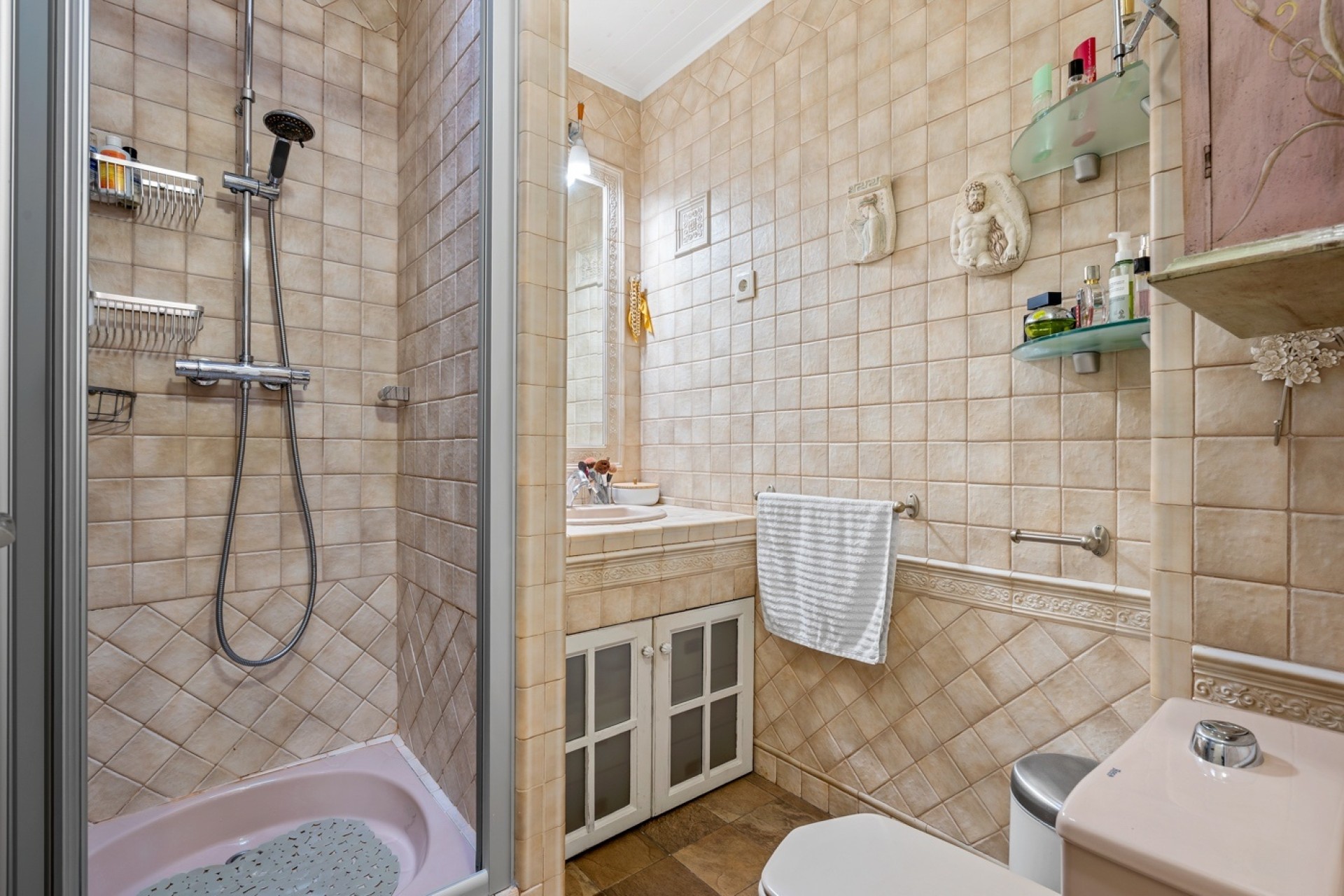 Resale - Wohnung / Apartment -
Torrevieja