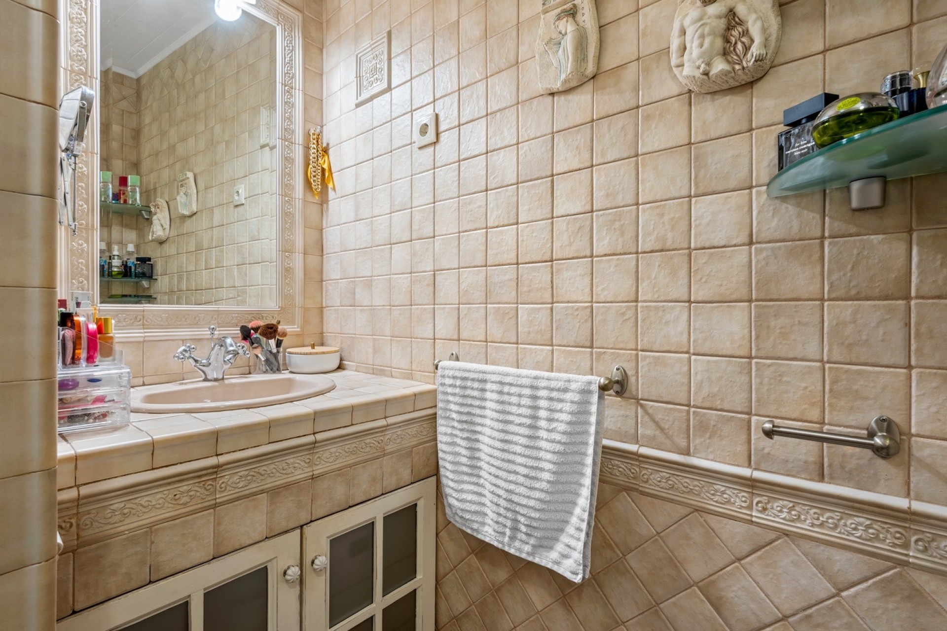 Resale - Wohnung / Apartment -
Torrevieja