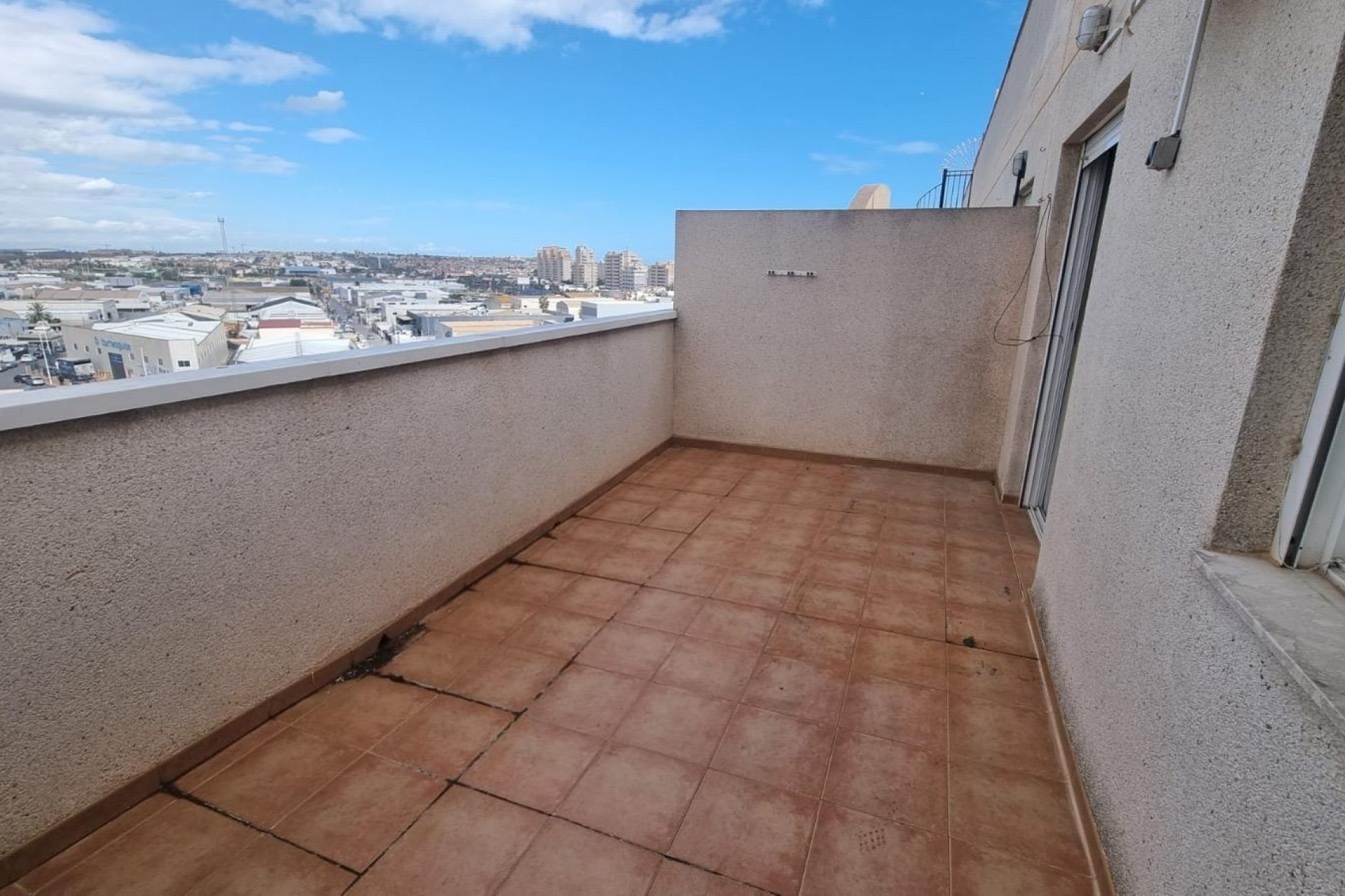 Resale - Wohnung / Apartment -
Torrevieja