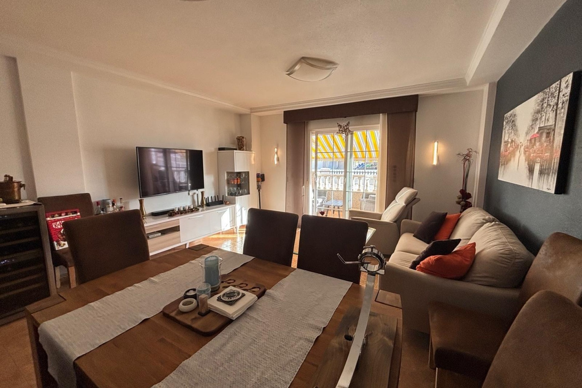 Resale - Wohnung / Apartment -
Torrevieja