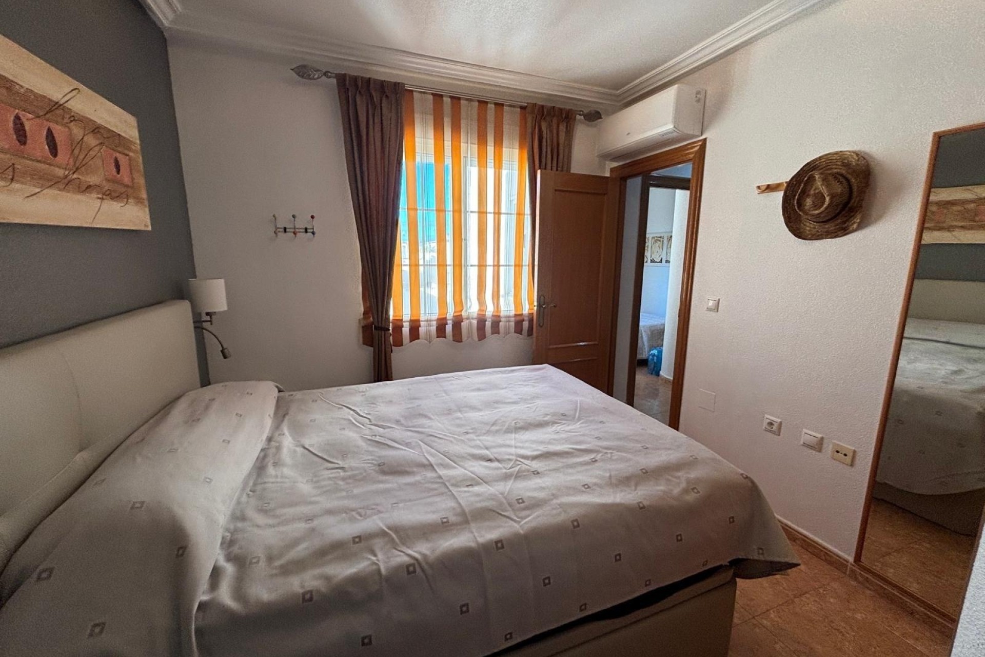 Resale - Wohnung / Apartment -
Torrevieja