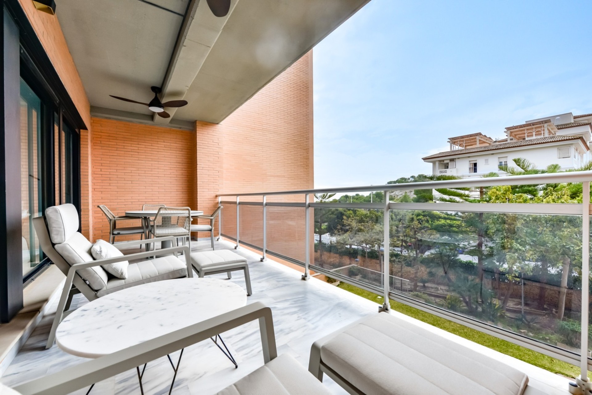 Resale - Wohnung / Apartment -
Villajoyosa - La Cala