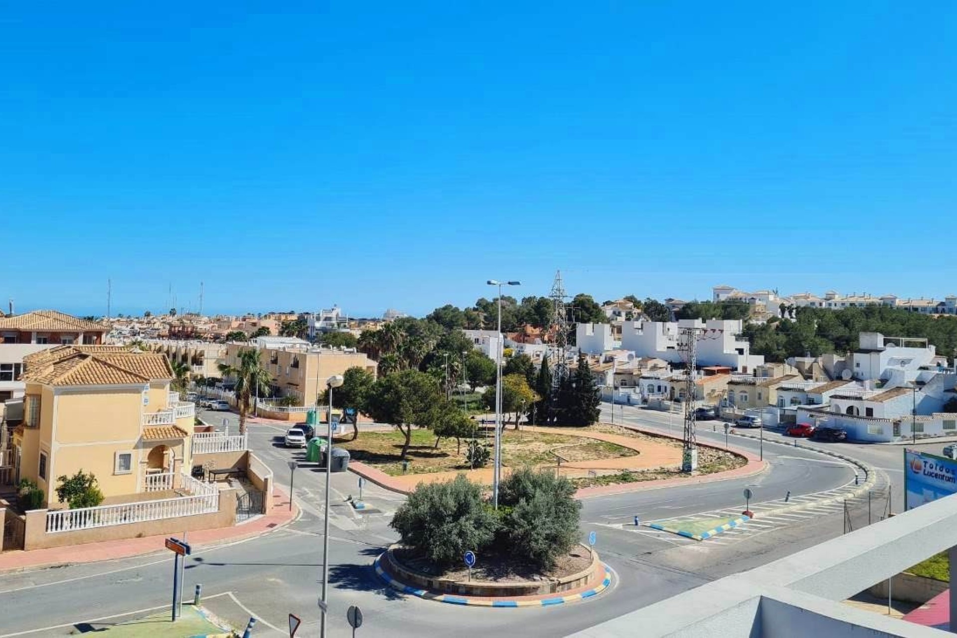 Resale - Wohnung / Apartment -
Villamartín - Costa Blanca