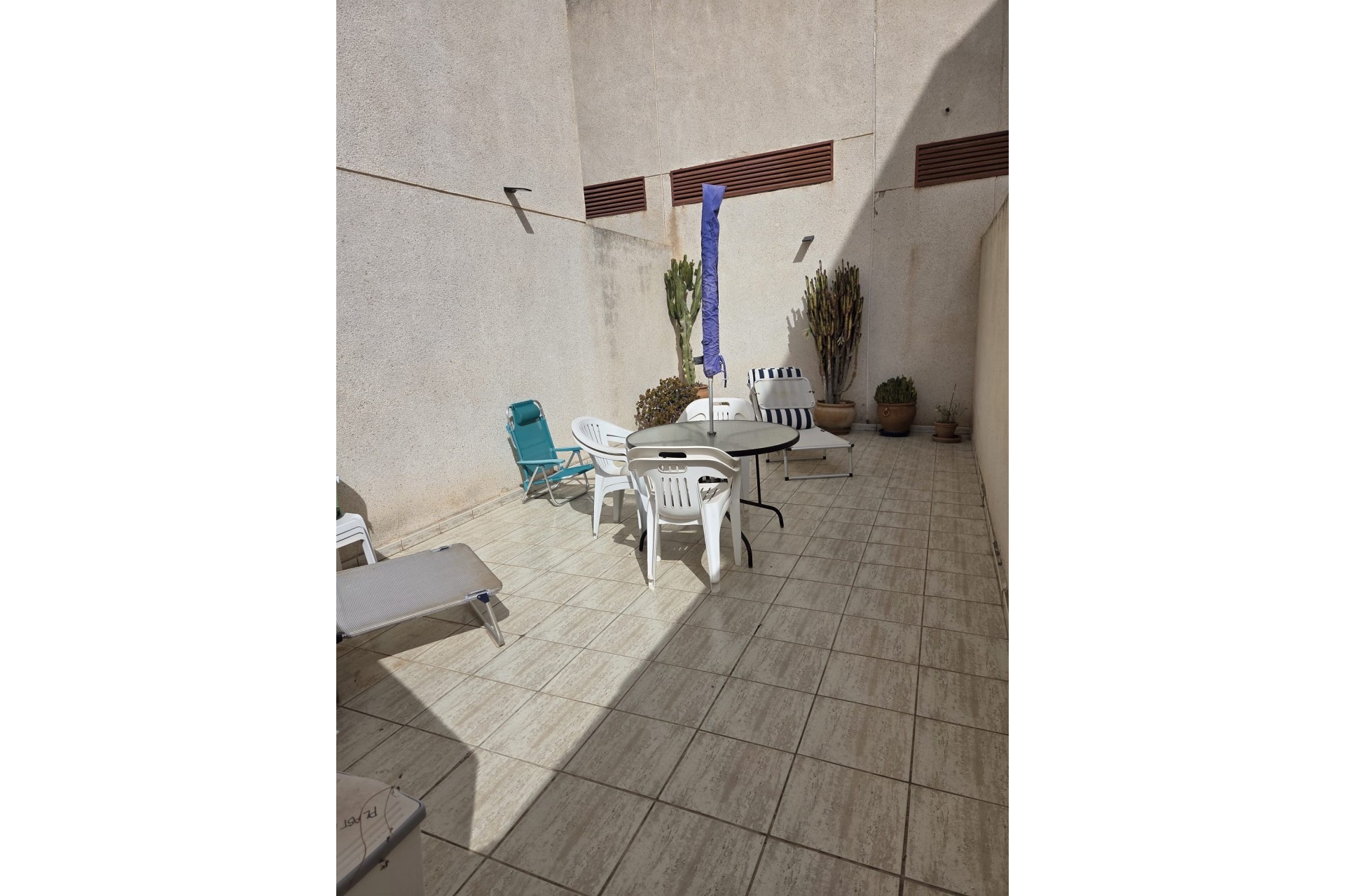 Resale - Wohnung / Apartment -
Villamartín