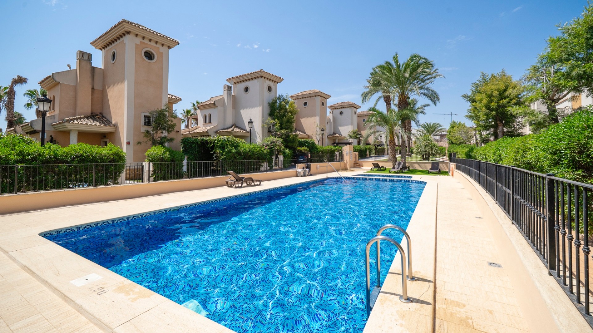 Resale - Wohnung Appartement -
Algorfa