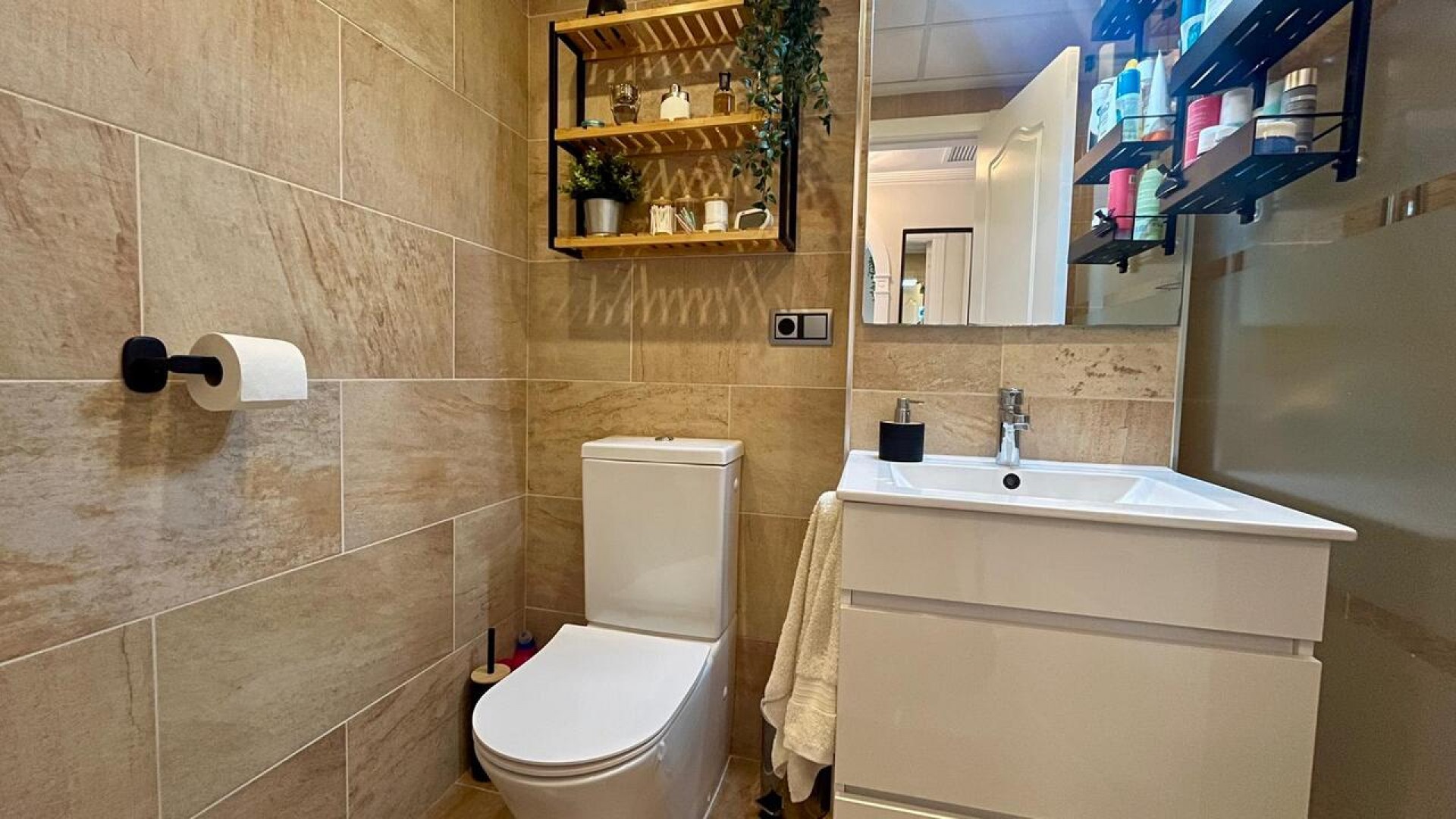 Resale - Wohnung Appartement -
Algorfa