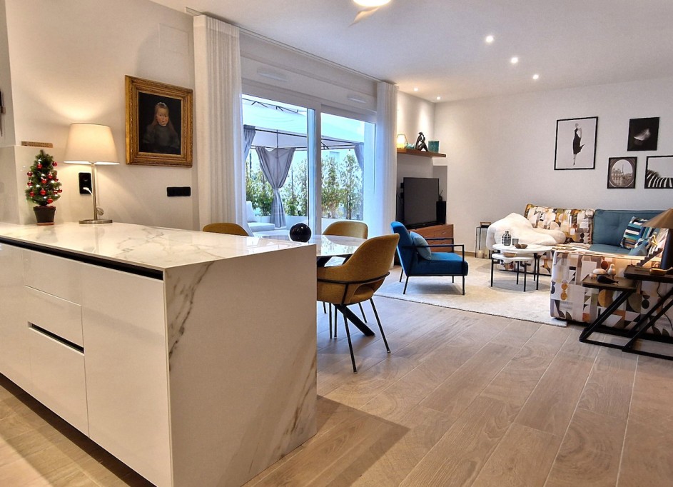 Resale - Wohnung Appartement -
Algorfa