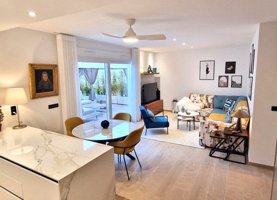 Resale - Wohnung Appartement -
Algorfa