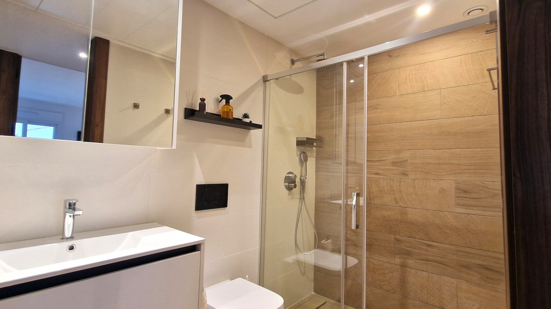 Resale - Wohnung Appartement -
Algorfa