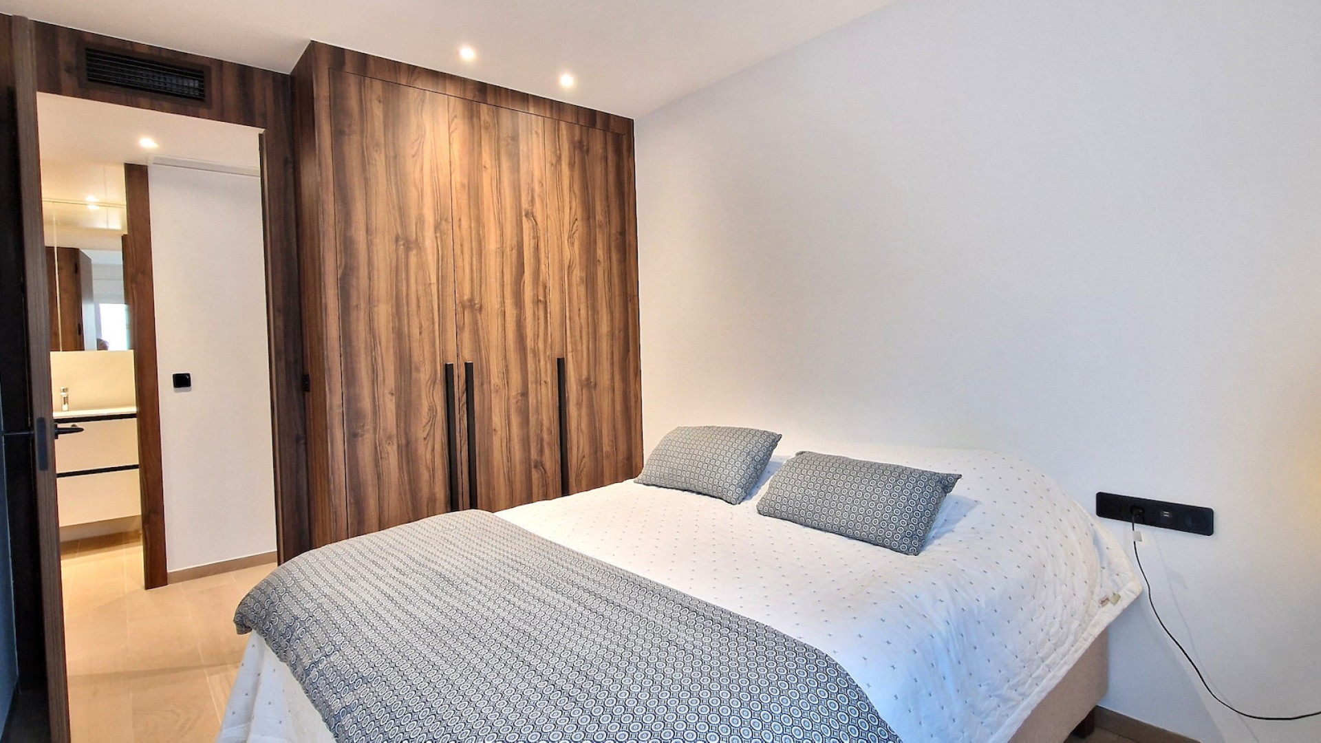 Resale - Wohnung Appartement -
Algorfa