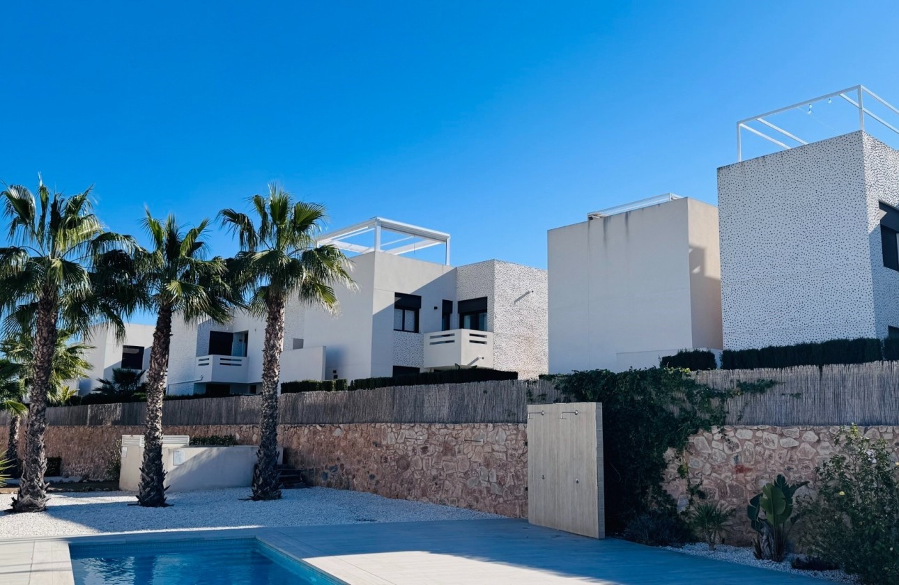 Resale - Wohnung Appartement -
Algorfa