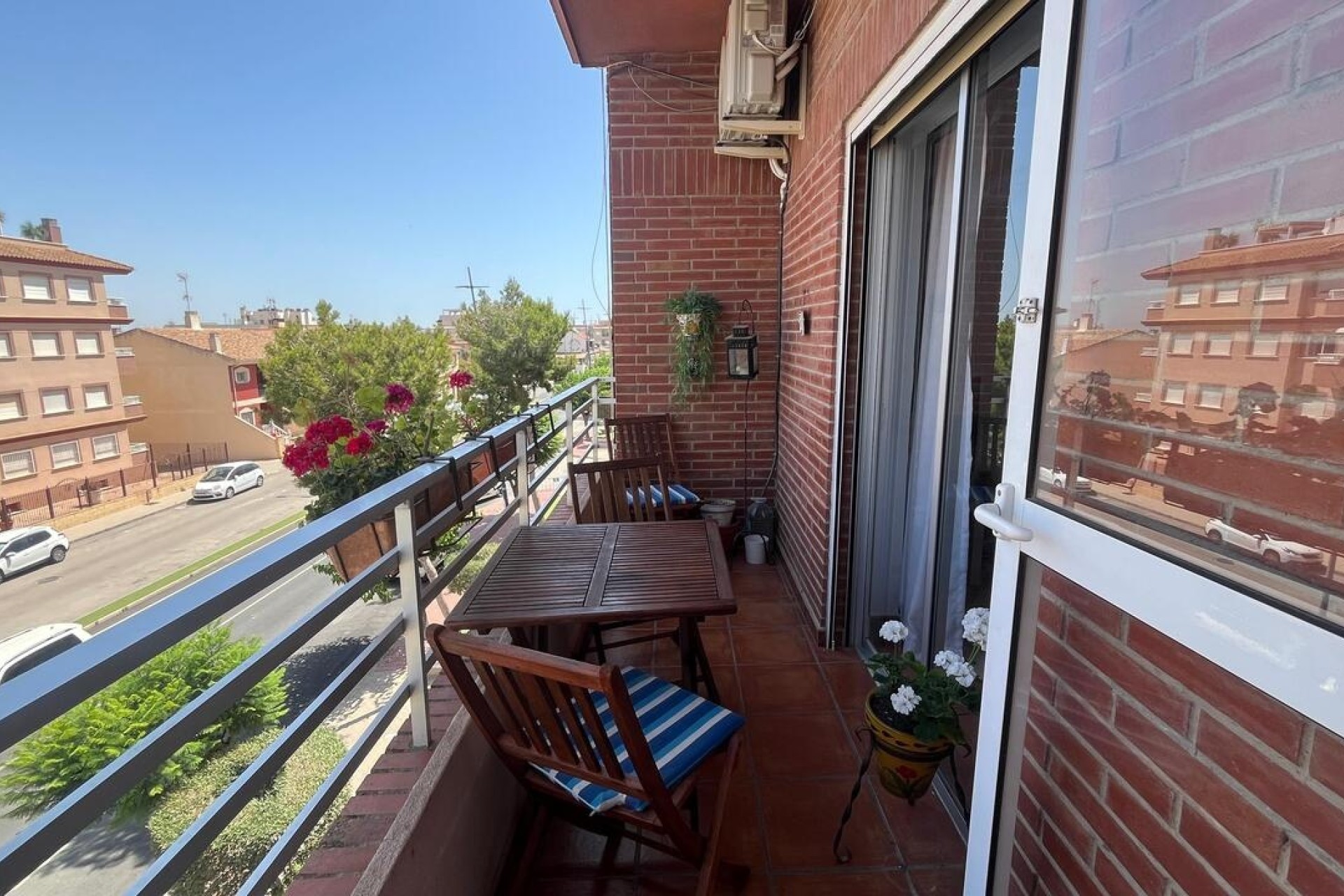 Resale - Wohnung / Appartement -
Algorfa