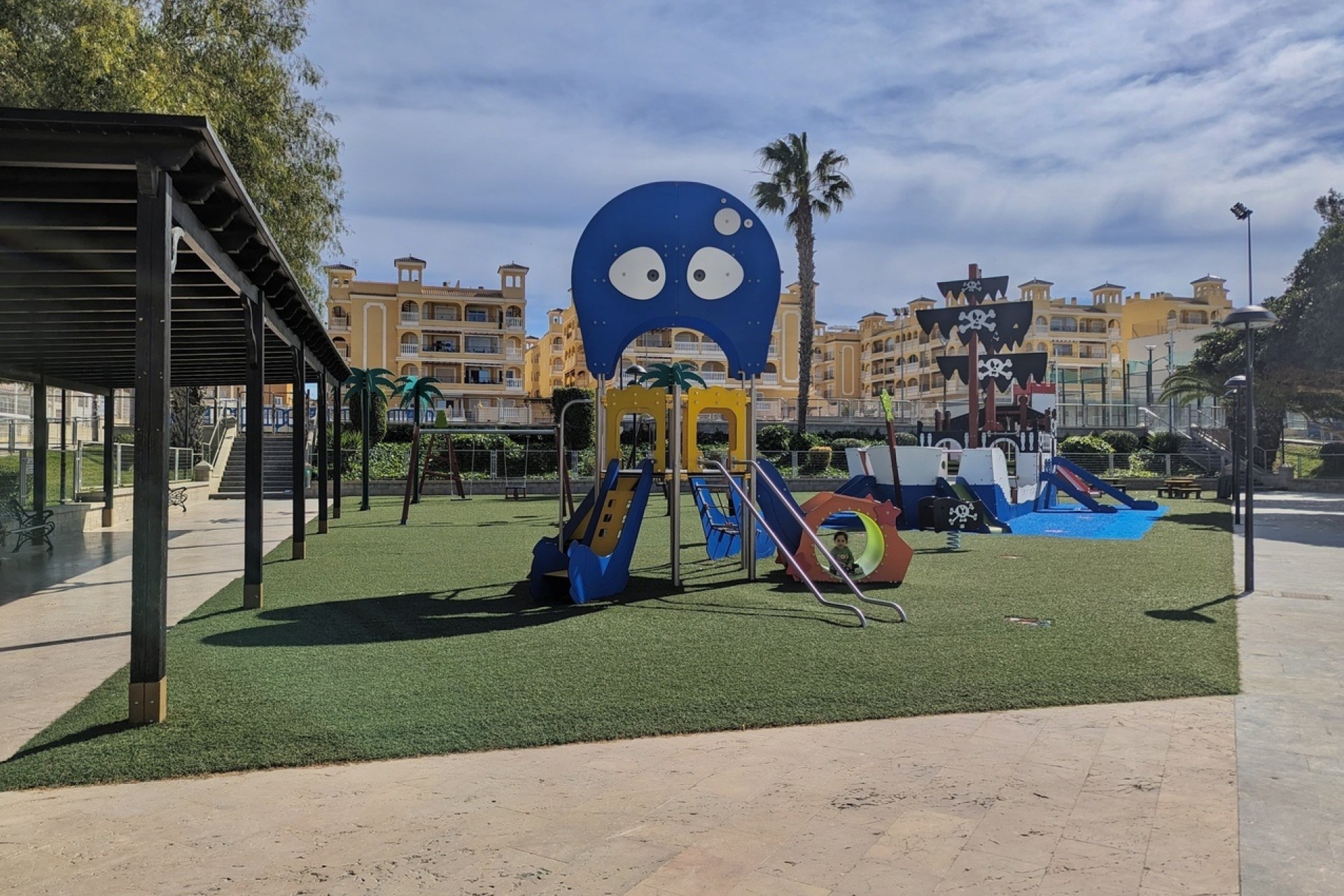 Resale - Wohnung / Appartement -
Algorfa