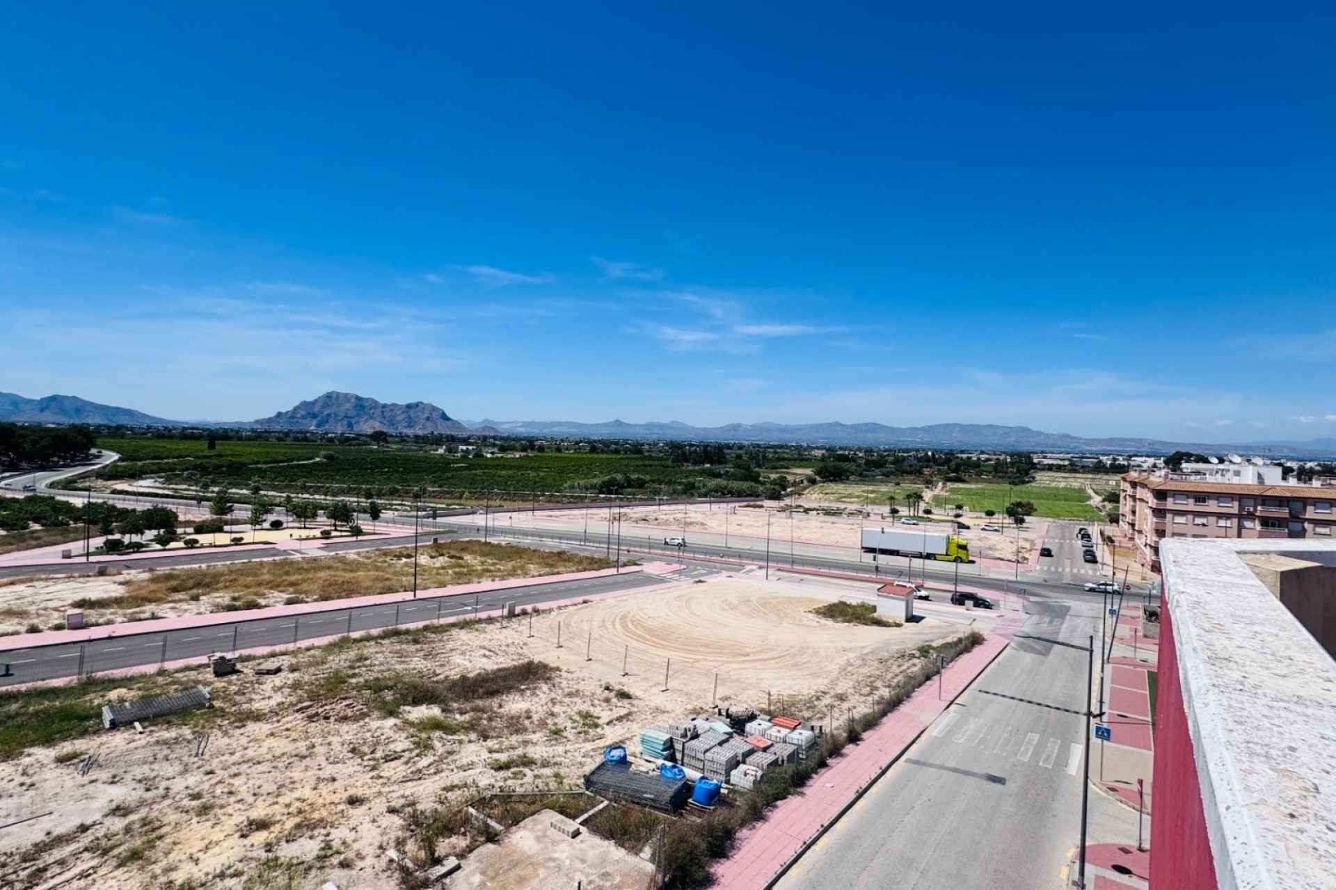 Resale - Wohnung / Appartement -
Algorfa