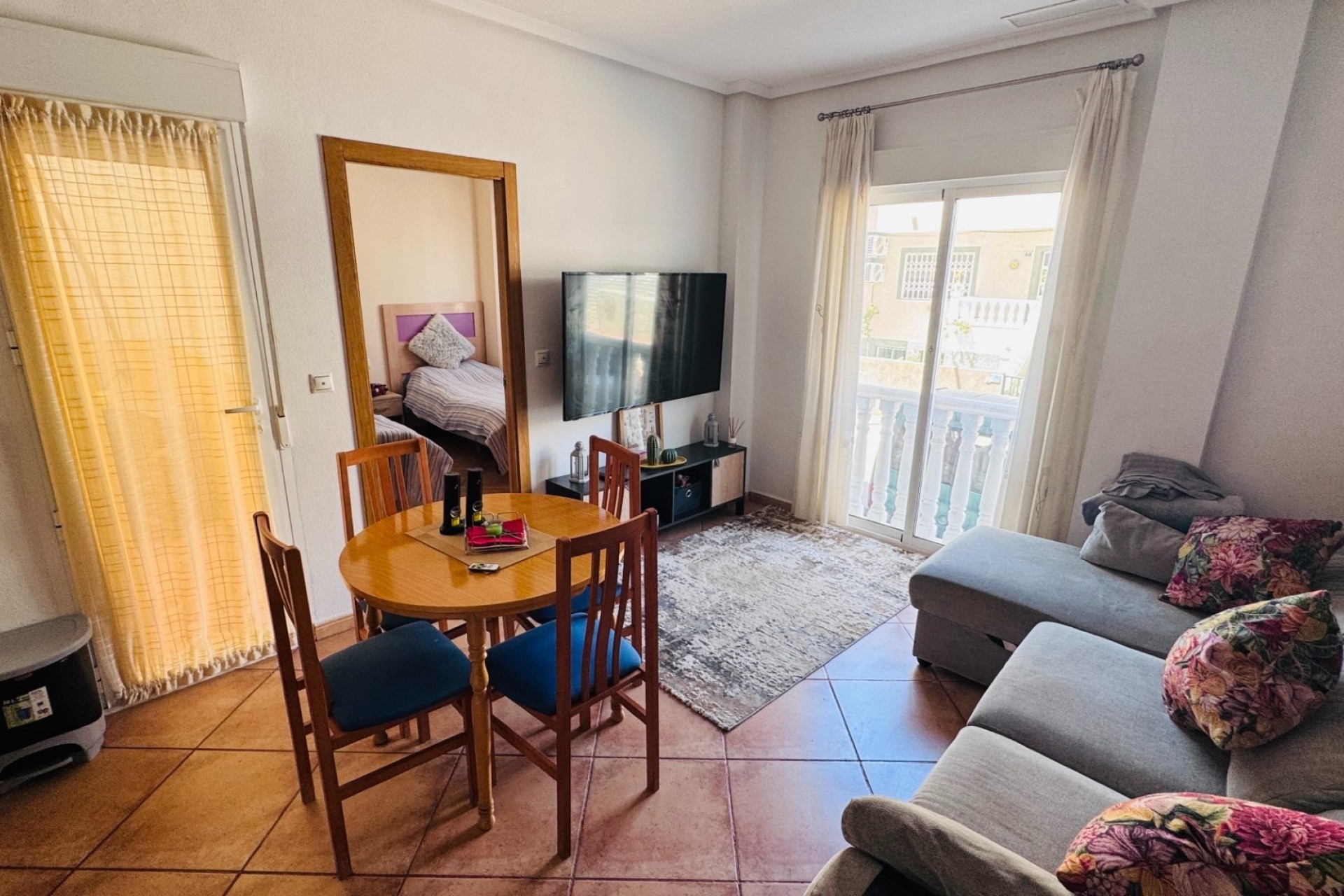 Resale - Wohnung / Appartement -
Algorfa