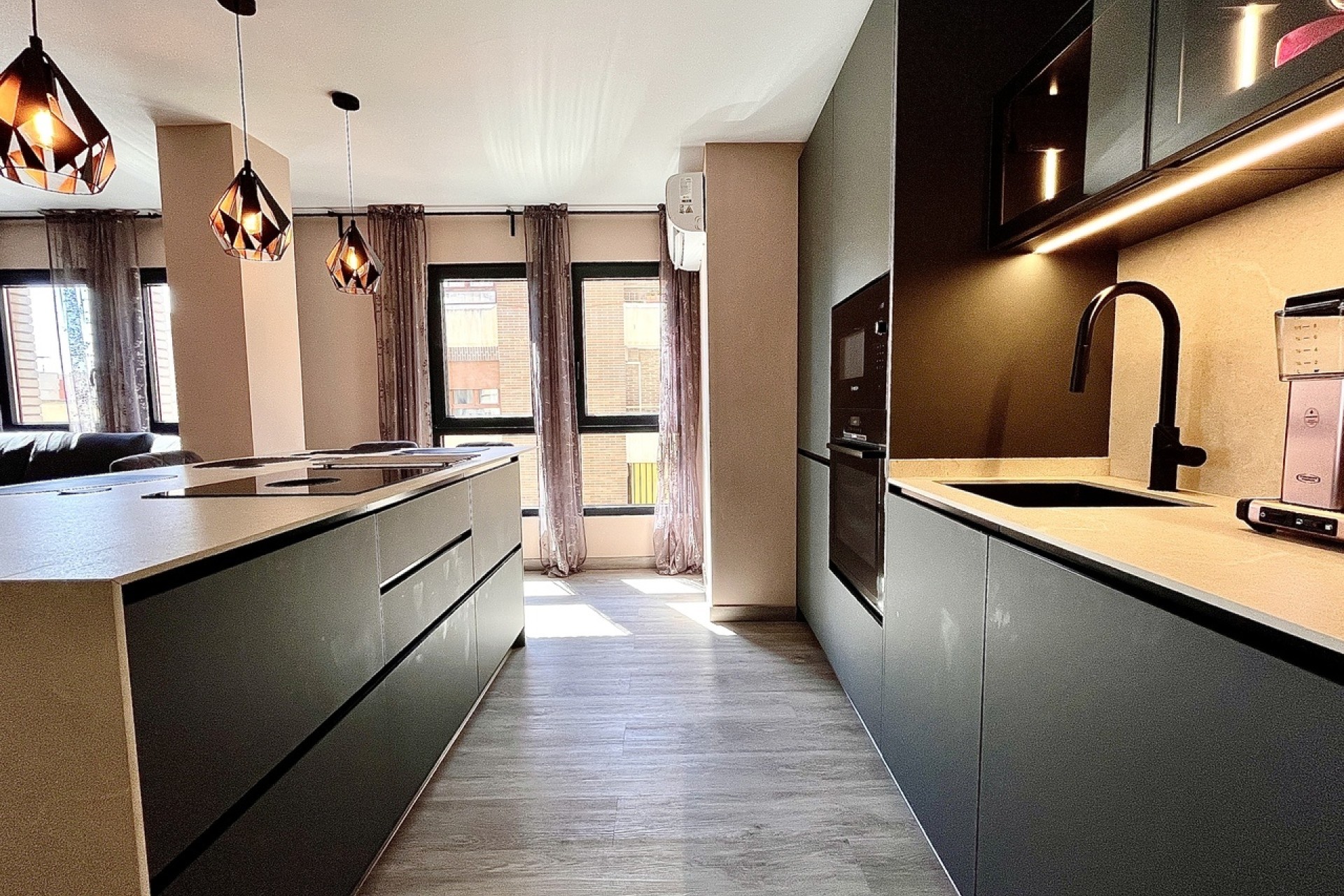 Resale - Wohnung / Appartement -
Almoradí - Inland