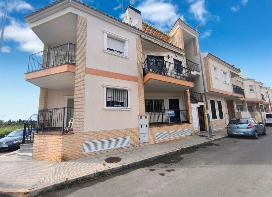 Resale - Wohnung Appartement -
Almoradí - Las Heredades