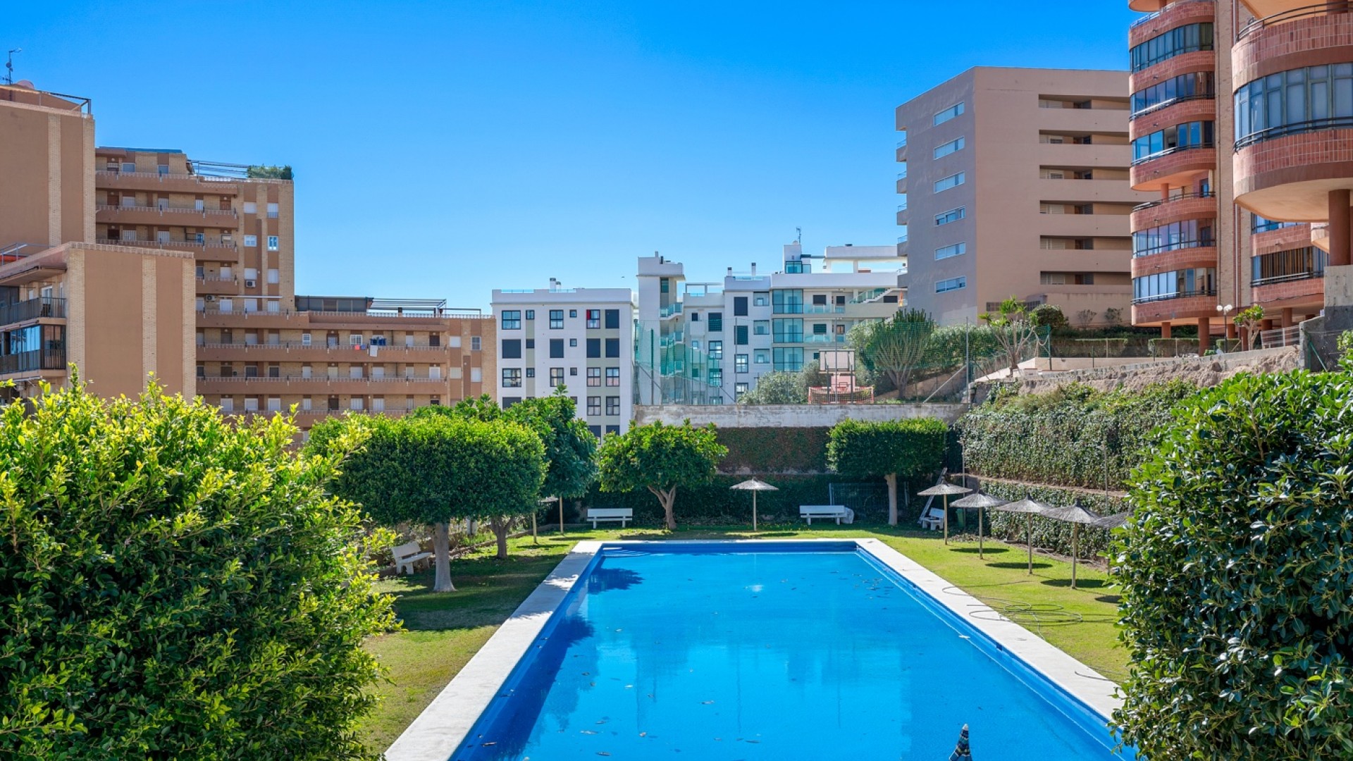 Resale - Wohnung Appartement -
Arenales del Sol - Segunda linea playa