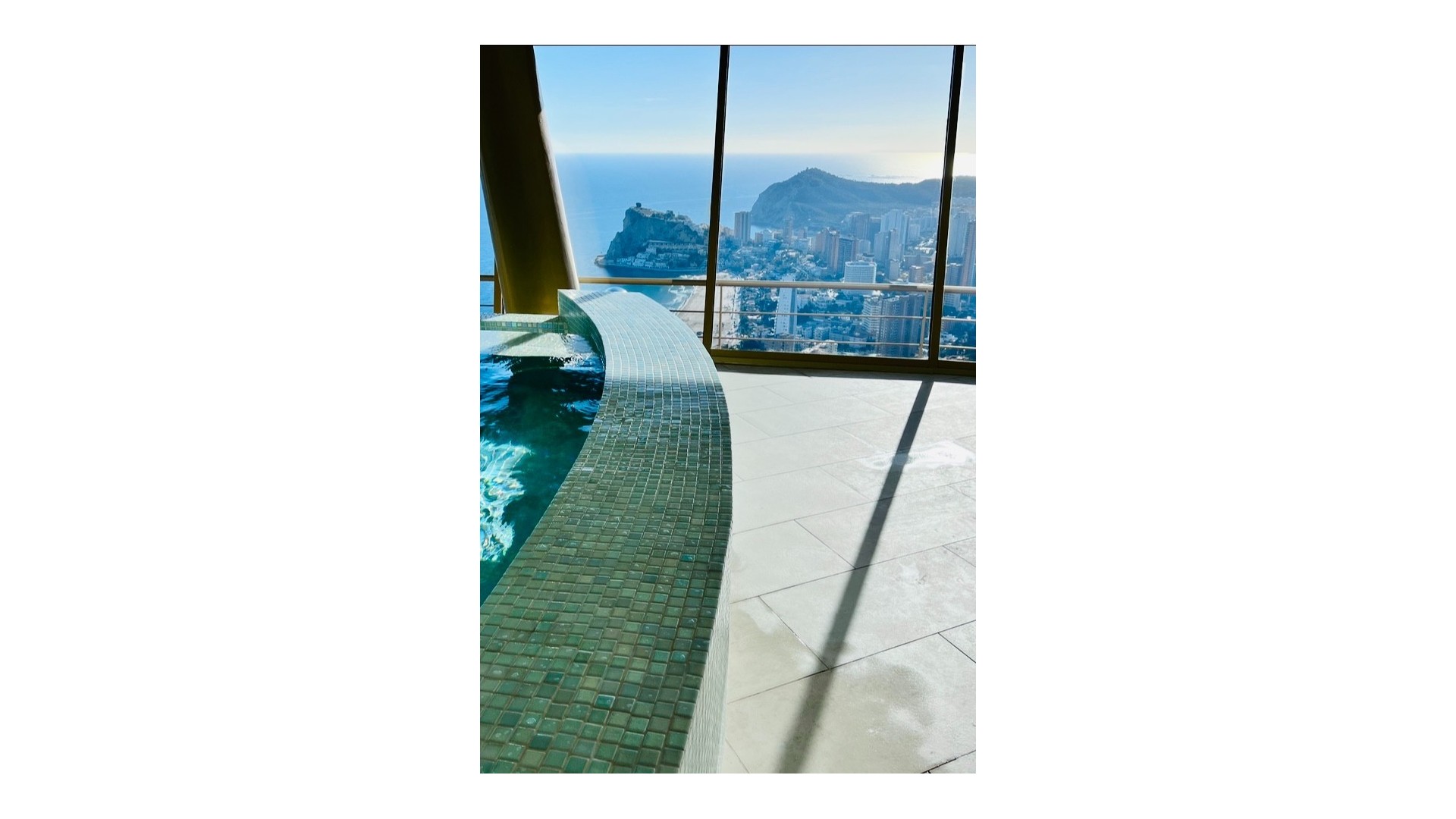 Resale - Wohnung Appartement -
Benidorm - Poniente