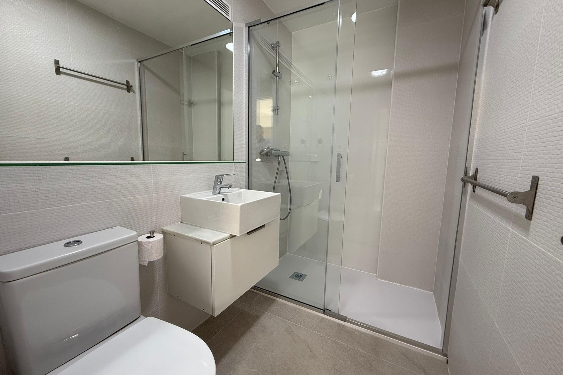 Resale - Wohnung / Appartement -
Benidorm - Rincón de Loix