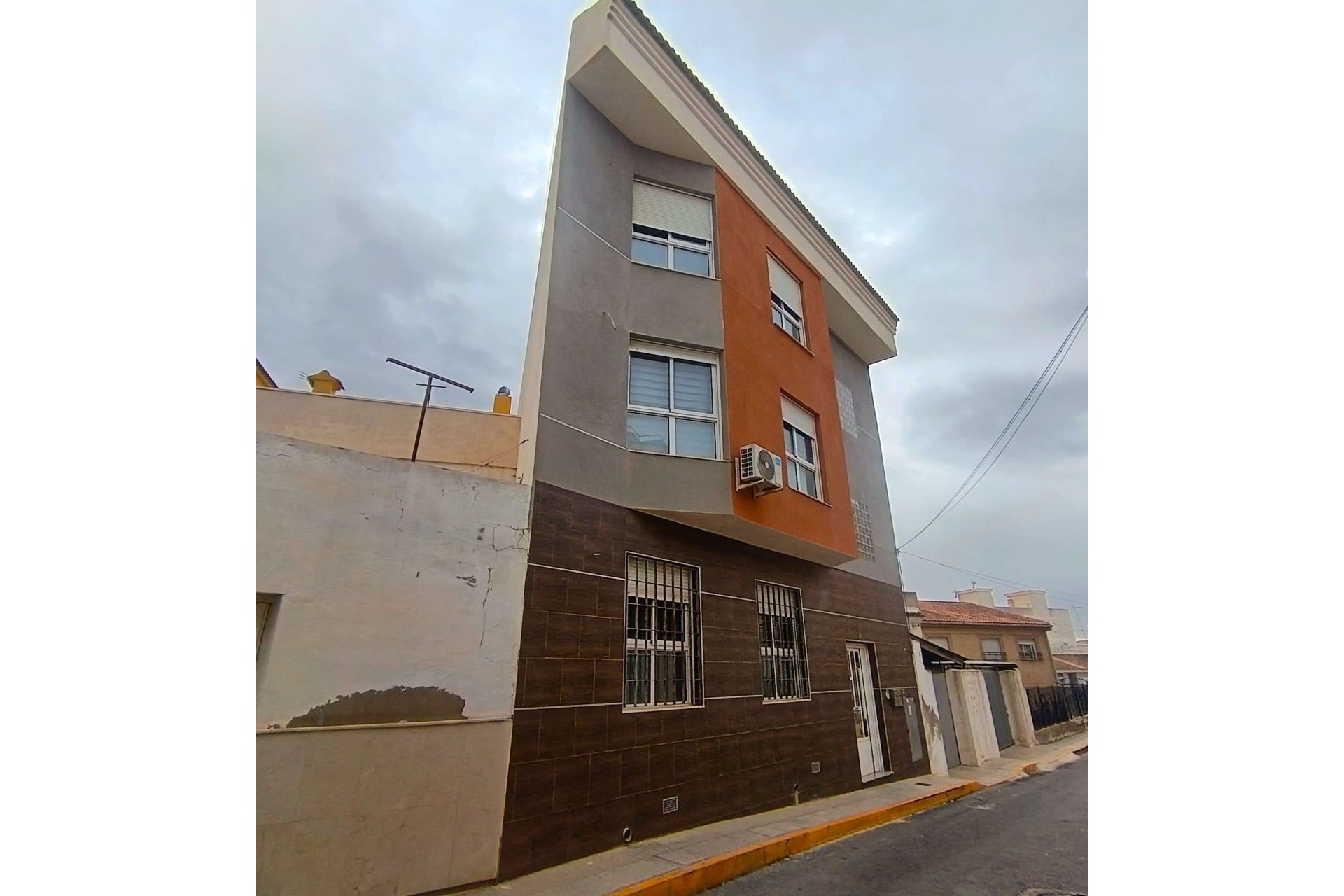 Resale - Wohnung / Appartement -
Benijofar