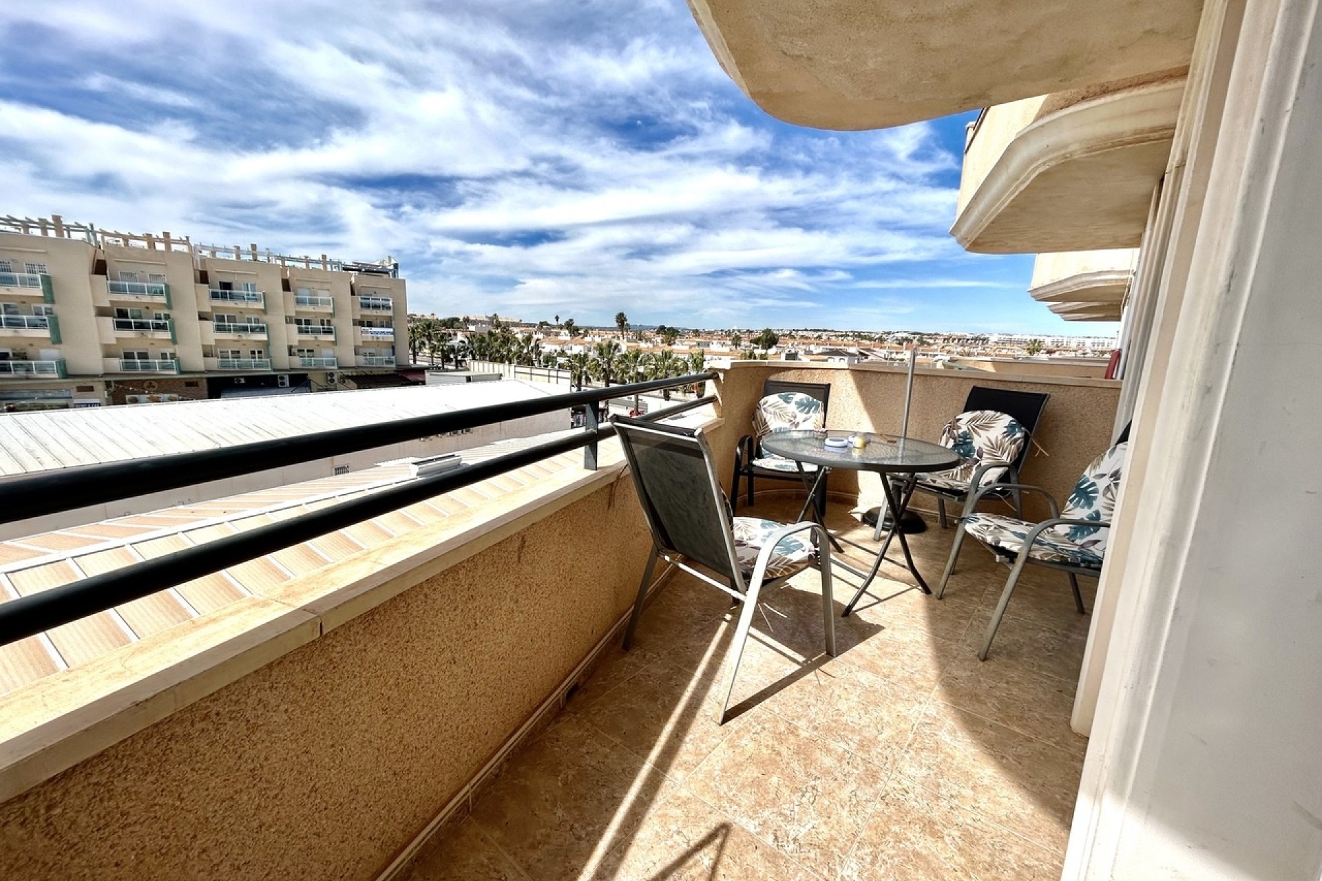 Resale - Wohnung / Appartement -
Cabo Roig - Costa Blanca