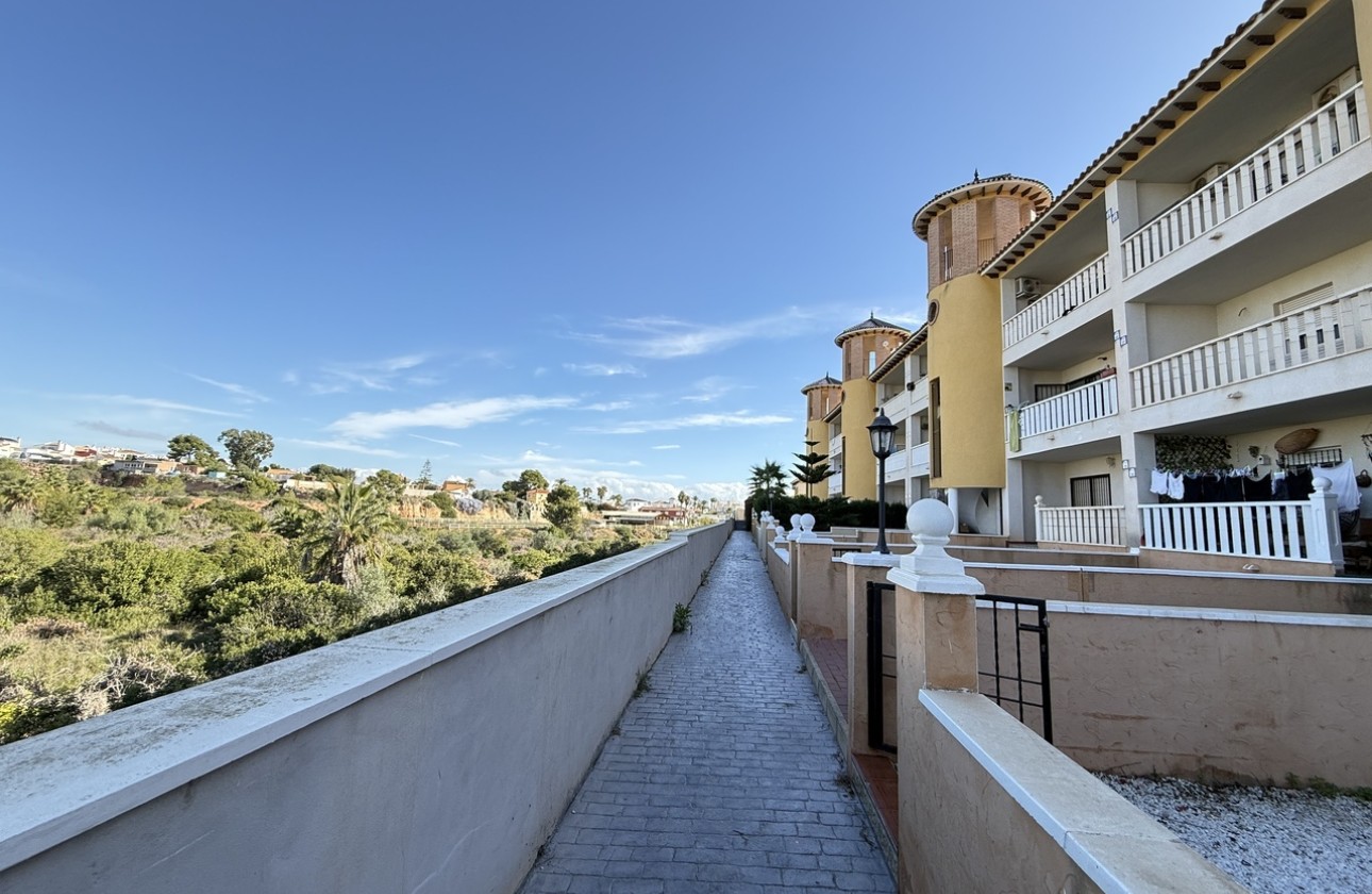 Resale - Wohnung / Appartement -
Cabo Roig - Costa Blanca