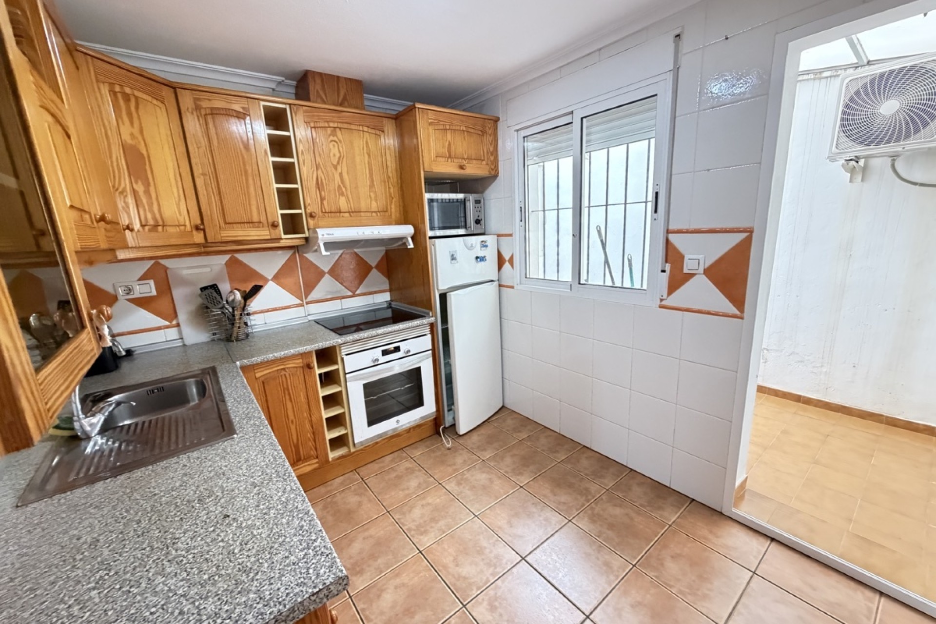 Resale - Wohnung / Appartement -
Cabo Roig