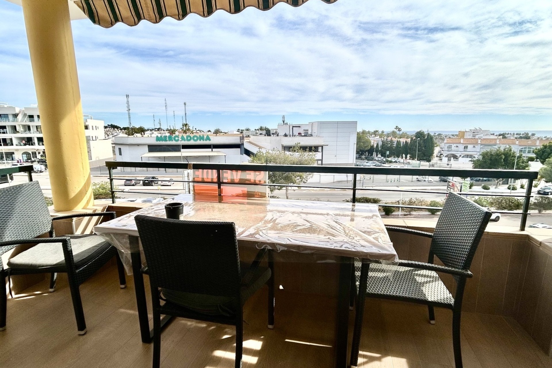 Resale - Wohnung / Appartement -
Campoamor - Costa Blanca